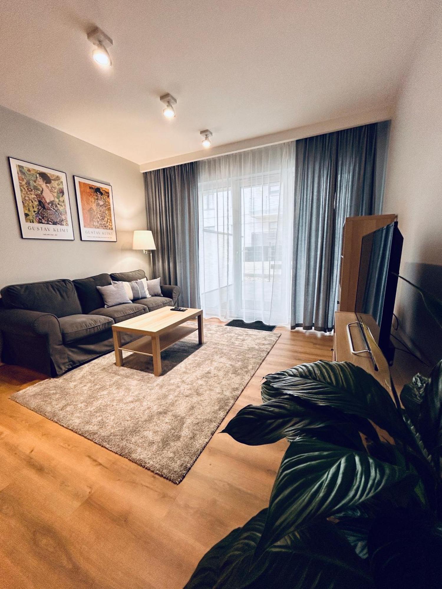 Boleslaviaapartments - Apartament Merci 4, Private Parking Free, Air Condition Boleslawiec  Buitenkant foto
